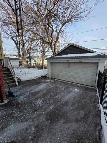 62 Arsdale Ter 3, East Orange City, NJ 07018