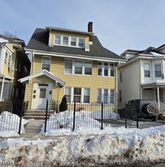 62 Arsdale Ter 3, East Orange City, NJ 07018