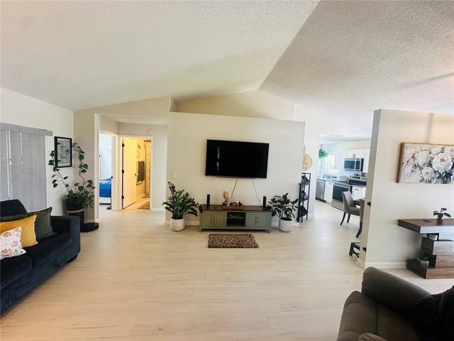 340 EDGEWOOD COURT, Kissimmee, FL 34759