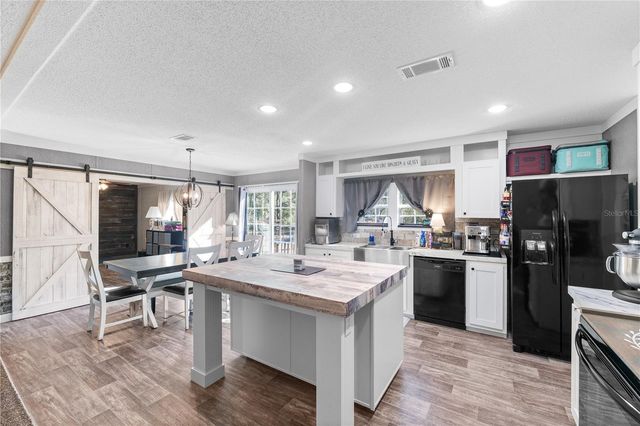 18625 DEASON DRIVE, Spring Hill, FL 34610