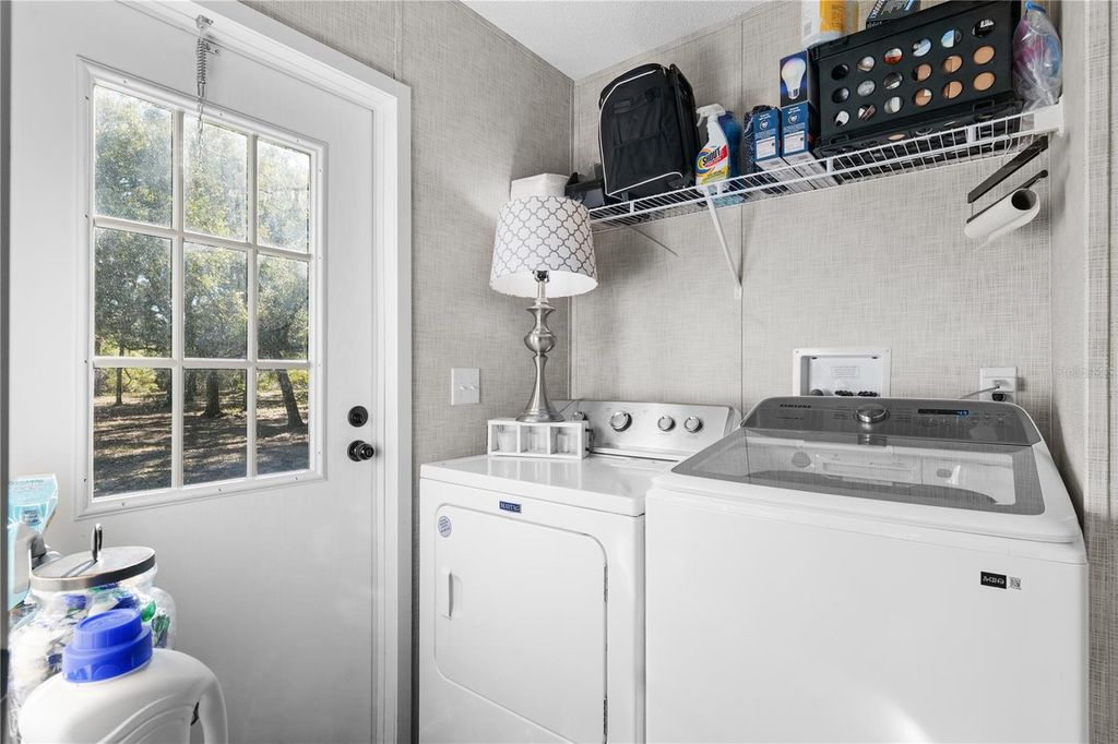 Image 28 of property listing at 18625 DEASON DRIVE, Spring Hill, FL 34610