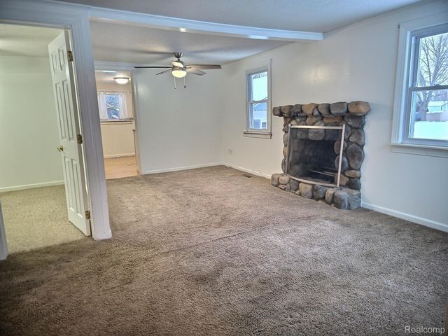 5366 Van Slyke Road, Mundy Township, MI 48507