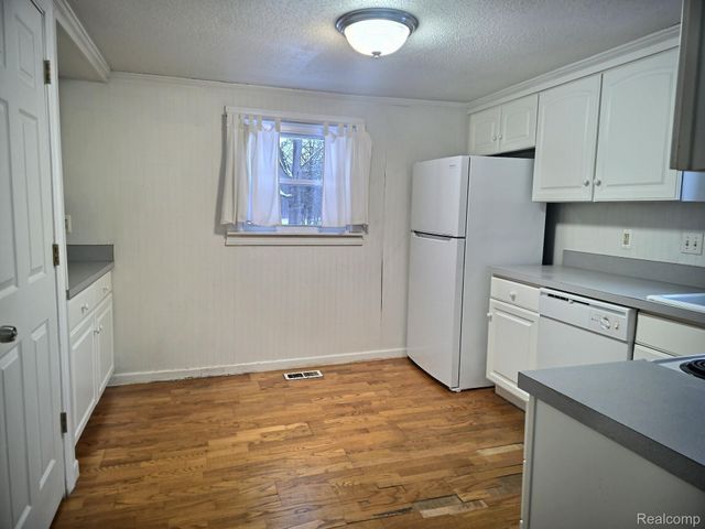 5366 Van Slyke Road, Mundy Township, MI 48507