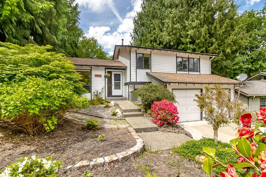 14333 93rd Avenue NE, Kirkland, WA 98035