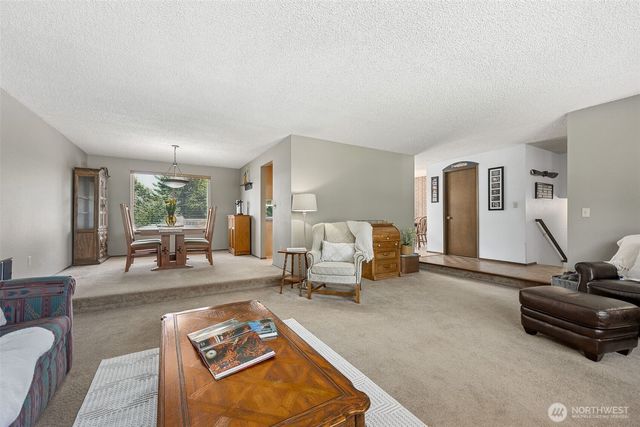 12009 239th Avenue Ct E, Buckley, WA 98321