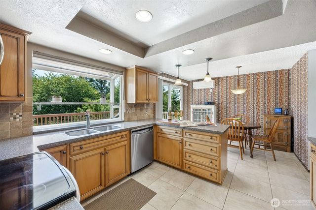 12009 239th Avenue Ct E, Buckley, WA 98321