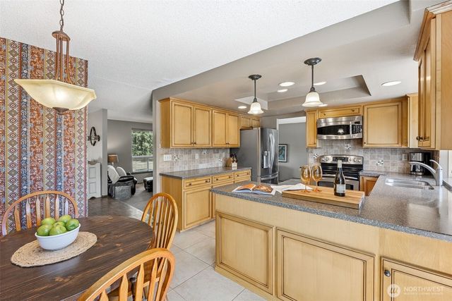 12009 239th Avenue Ct E, Buckley, WA 98321