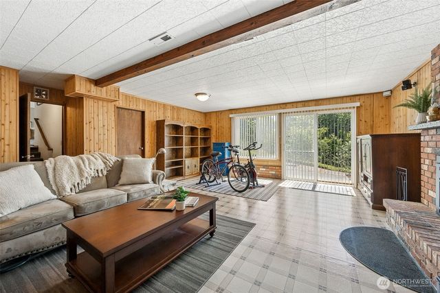 12009 239th Avenue Ct E, Buckley, WA 98321