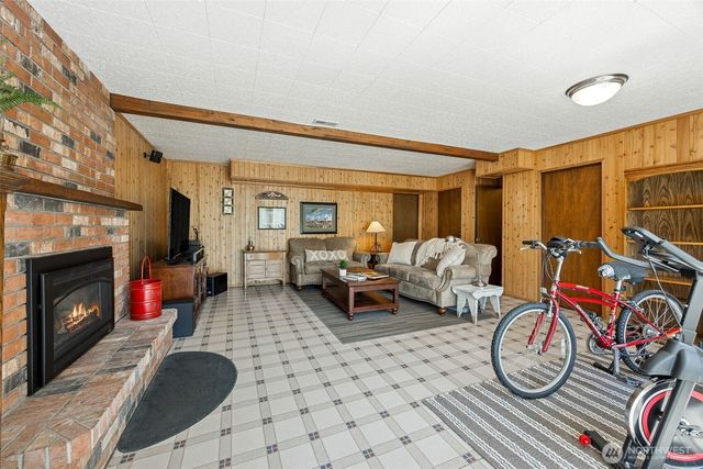 12009 239th Avenue Ct E, Buckley, WA 98321