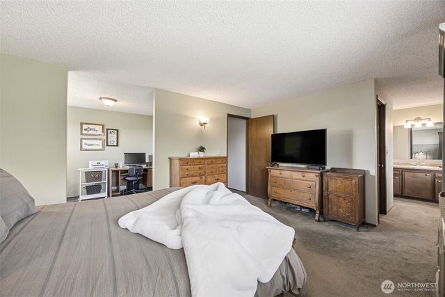 12009 239th Avenue Ct E, Buckley, WA 98321