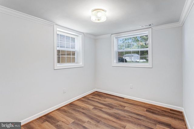 9703 FAIRMONT AVE, Manassas, VA 20109