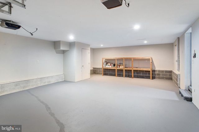 9703 FAIRMONT AVE, Manassas, VA 20109