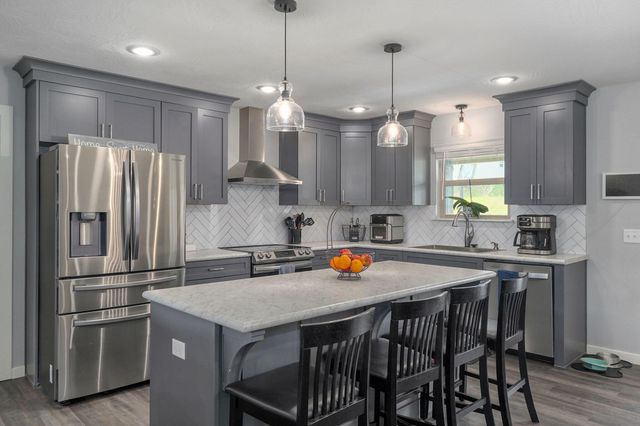 742 Azalea Lane, Clever, MO 65631