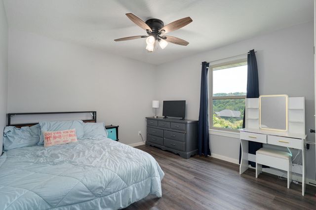 742 Azalea Lane, Clever, MO 65631