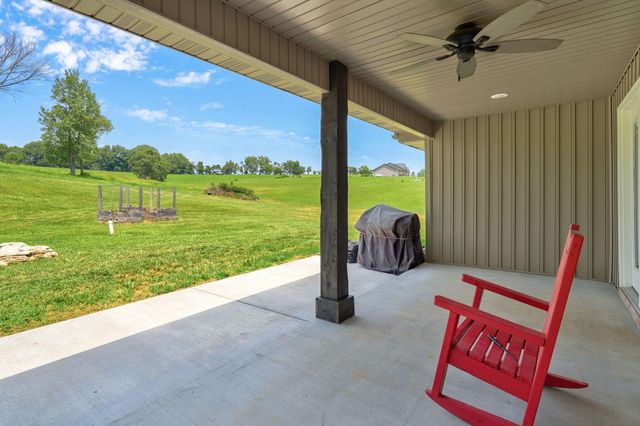 742 Azalea Lane, Clever, MO 65631