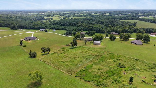 742 Azalea Lane, Clever, MO 65631