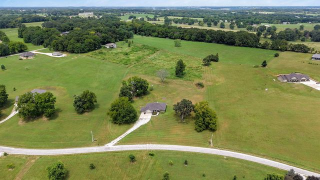 742 Azalea Lane, Clever, MO 65631