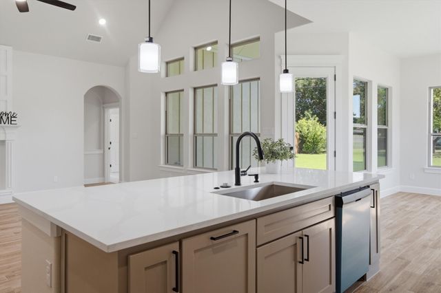 1202 Azalea Lane, Waxahachie, TX 75165