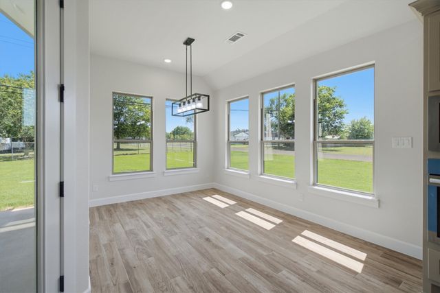 1202 Azalea Lane, Waxahachie, TX 75165