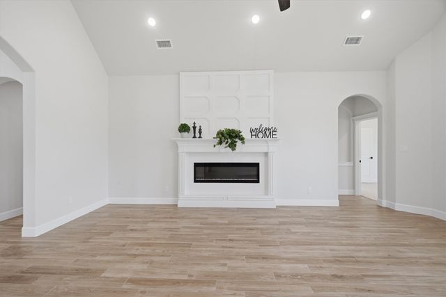1202 Azalea Lane, Waxahachie, TX 75165