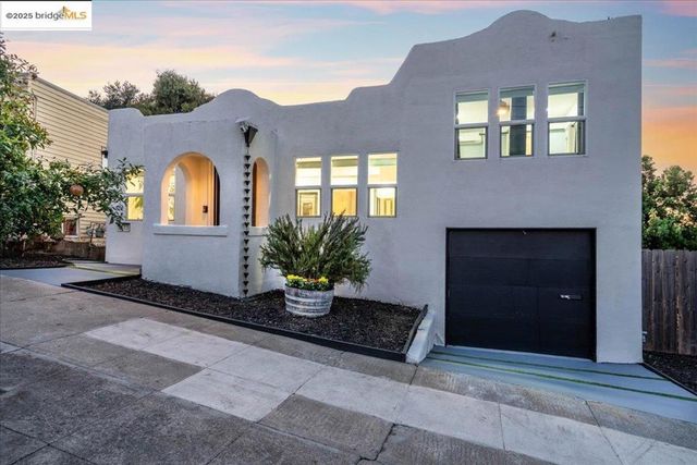 3473 Birdsall Ave, Oakland, CA 94619