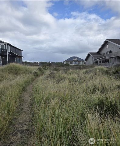 437 Dune Crest, Westport, WA 98595