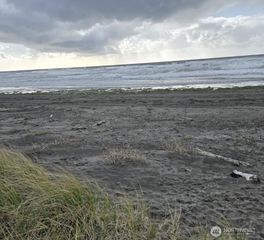 437 Dune Crest, Westport, WA 98595