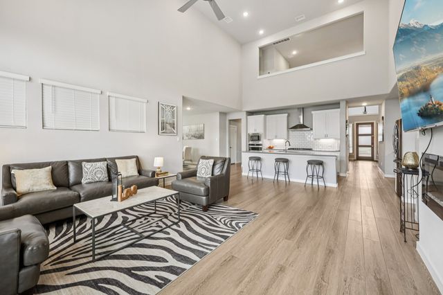 1601 Thunderbird Drive, Fort Worth, TX 76052