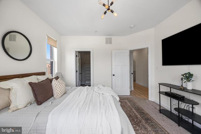 915 GRUNDY ST, Baltimore, MD 21224