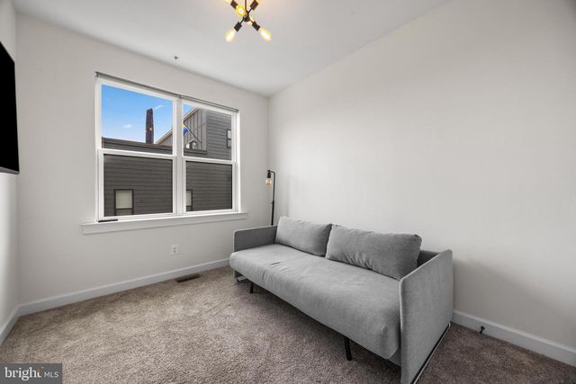 915 GRUNDY ST, Baltimore, MD 21224