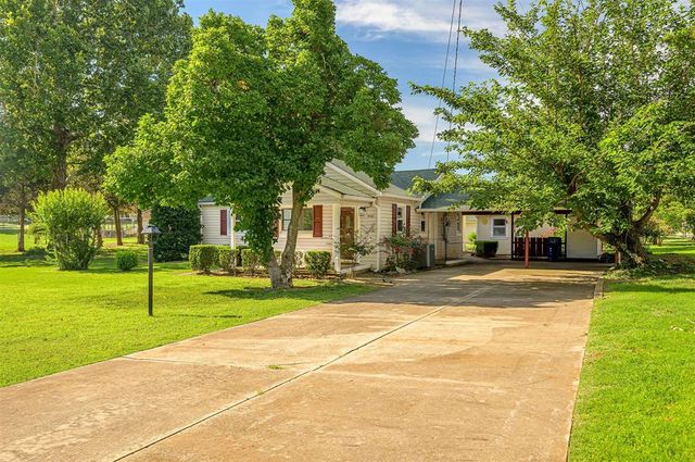 9108 Wonga Drive, Midwest City, OK 73130