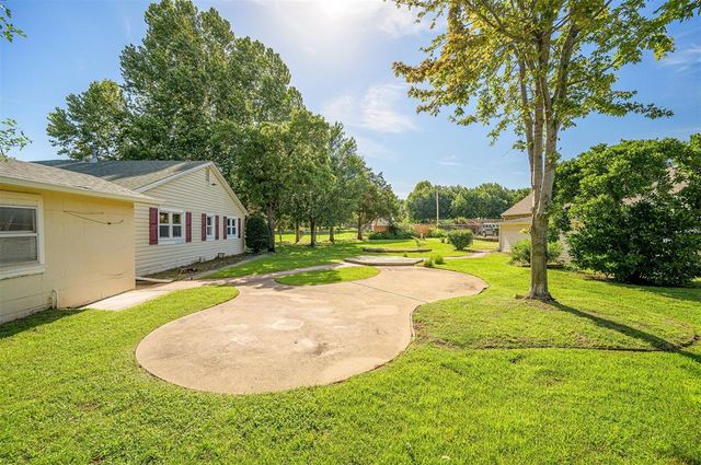 9108 Wonga Drive, Midwest City, OK 73130