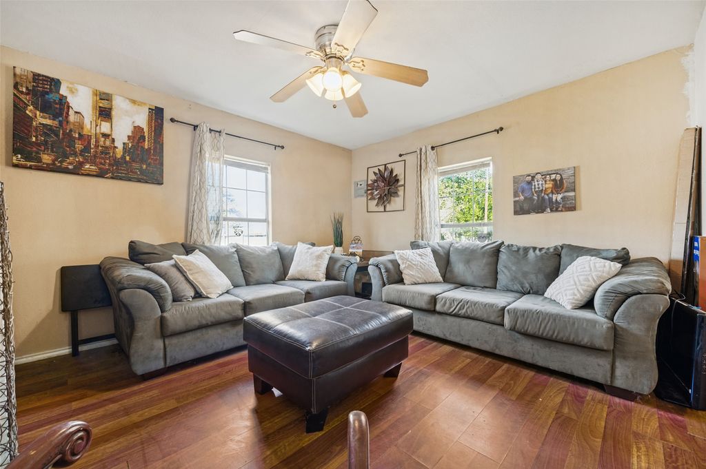 3117 Johnson Street, Grand Prairie, TX 75050 — photo 4