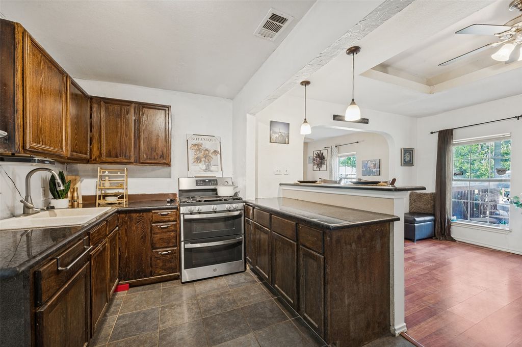 3117 Johnson Street, Grand Prairie, TX 75050 — photo 5