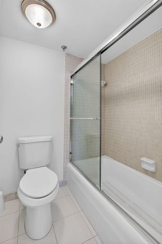 3009 S Ocean Boulevard 902, Highland Beach, FL 33487