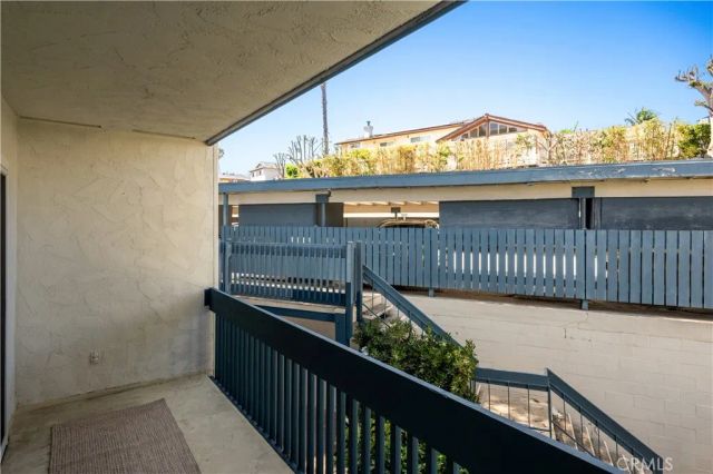 603 S Prospect Avenue 205, Redondo Beach, CA 90277