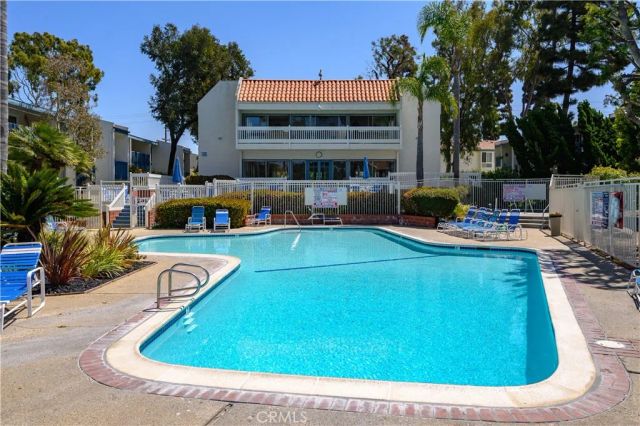 603 S Prospect Avenue 205, Redondo Beach, CA 90277