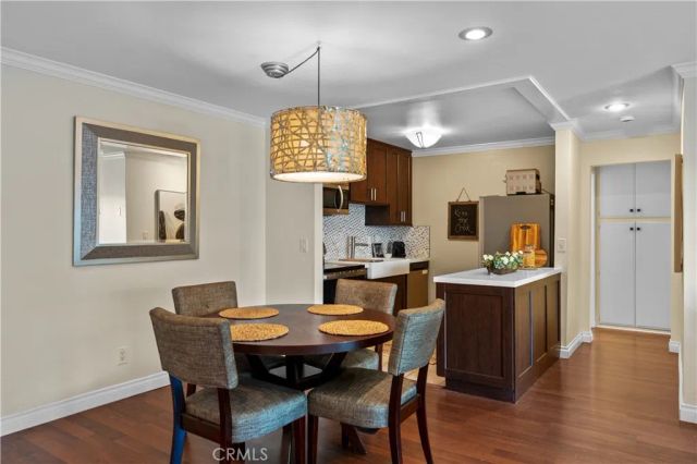 603 S Prospect Avenue 205, Redondo Beach, CA 90277