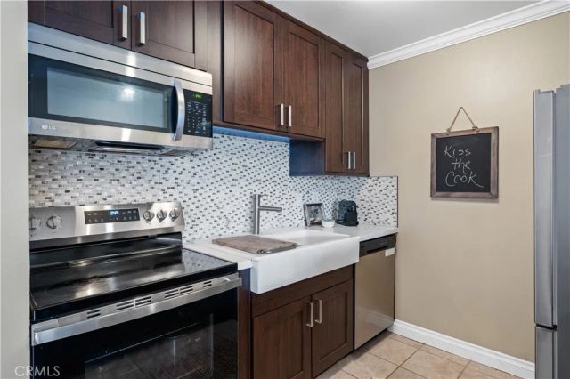 603 S Prospect Avenue 205, Redondo Beach, CA 90277