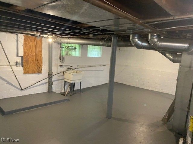 3245 E 139th Street, Cleveland, OH 44120