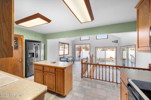 256 Midvale Avenue, Toledo, OH 43605