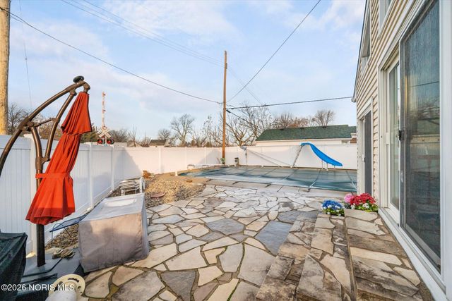 256 Midvale Avenue, Toledo, OH 43605