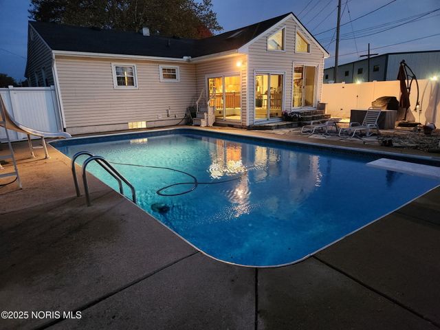 256 Midvale Avenue, Toledo, OH 43605