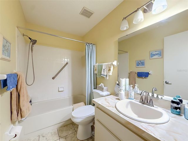 8665 SW 94TH STREET B, Ocala, FL 34481