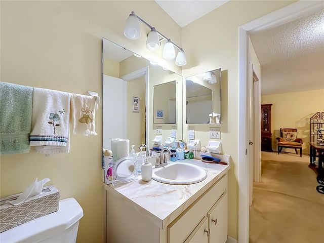 8665 SW 94TH STREET B, Ocala, FL 34481