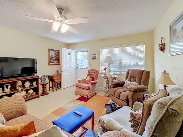 8665 SW 94TH STREET B, Ocala, FL 34481