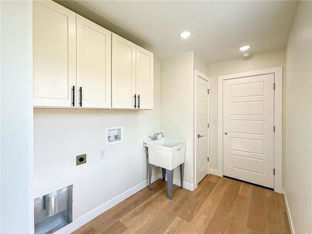 710 Ivy Lane, Sedalia, MO 65301