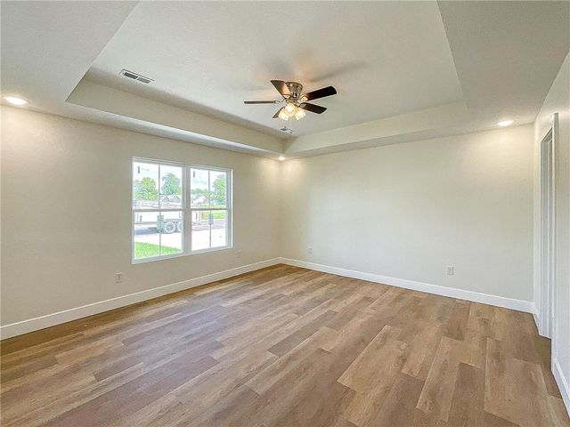 710 Ivy Lane, Sedalia, MO 65301