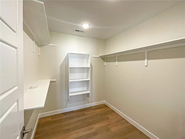 710 Ivy Lane, Sedalia, MO 65301