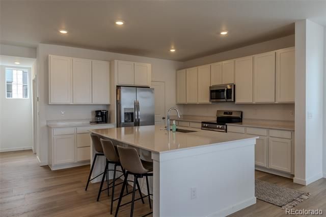 8858 Waterleaf Lane, Littleton, CO 80125
